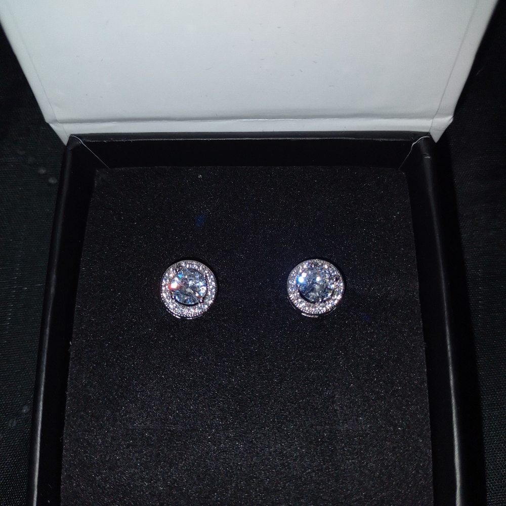 Cate & Chloe White Gold Earrings
